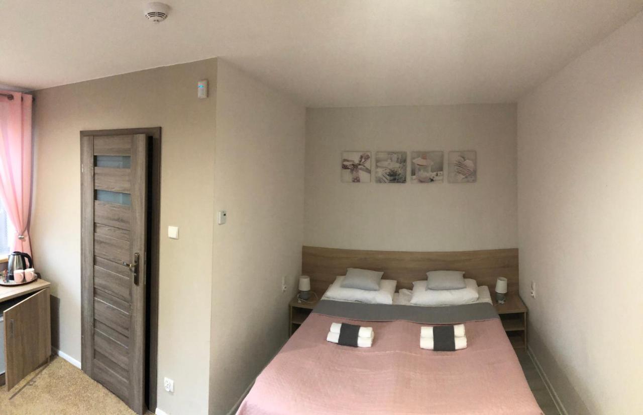 Pokoje Cztery Pory Roku Mikołajki Exterior foto